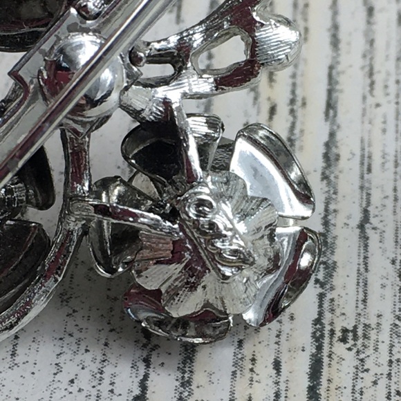 Vintage Coro Rose Vine Flower Brooch - Picture 4 of 6